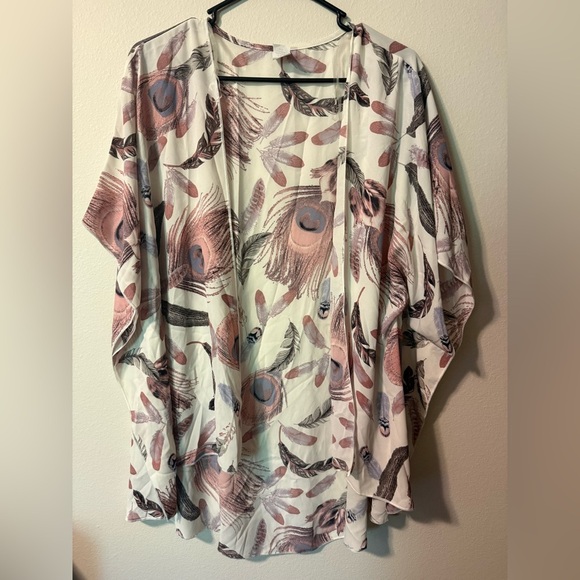 J.O.A. Feather Print Kimono Blazer - Pink and White - Picture 1 of 3